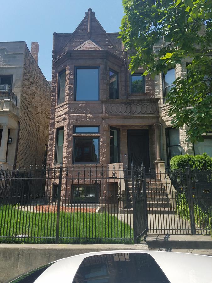 Forrestville Ave Large Suite Chicago Buitenkant foto